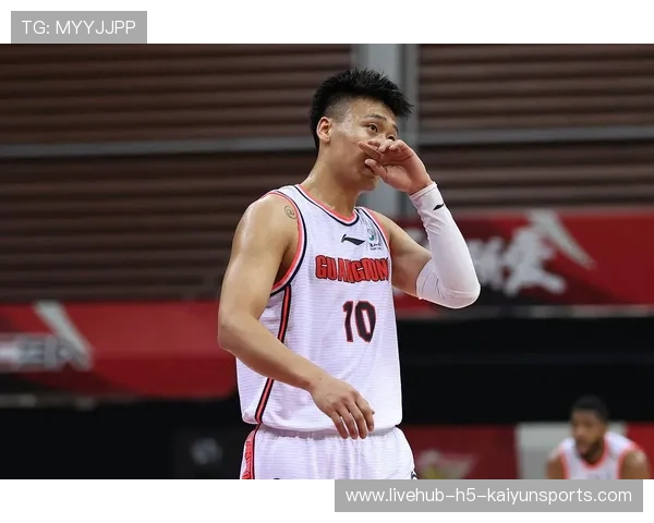 广东男篮的狠话教练：赵睿做得对吗？，广东男篮赵睿伤情