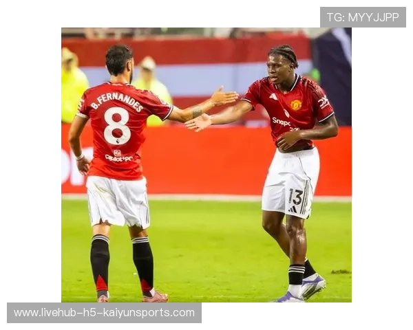 曼联年轻小将外租洛桑,表现引发高层关注 曼联年轻小将外租洛桑,表现引发高层关注